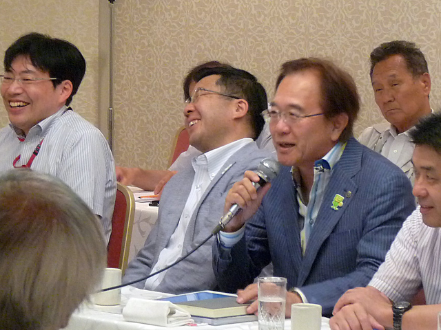 意見交換昼食会